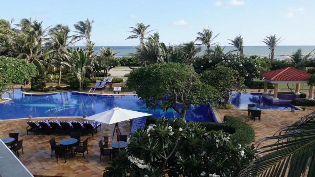 The Hans Coco Palms Puri Dış mekan fotoğraf